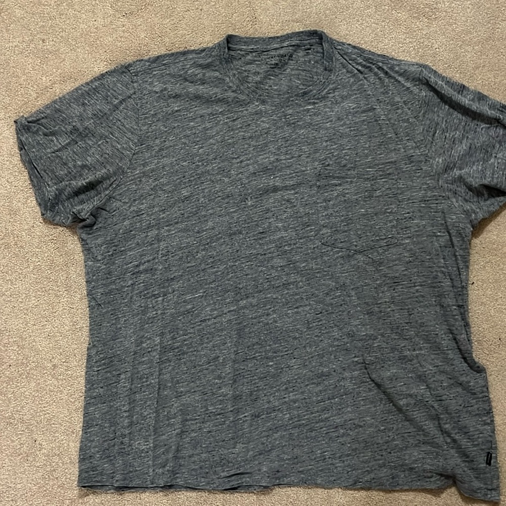 Heathered gray Lucky pocket tee, men’s 4XL.